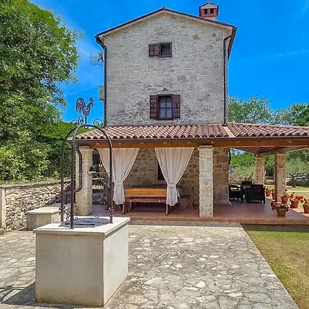 House Stancija Bursic