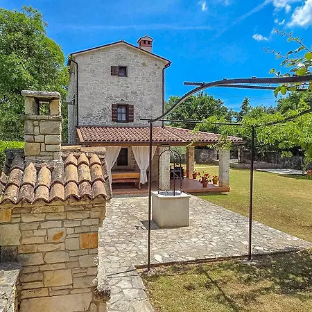 House Stancija Bursic Krnica